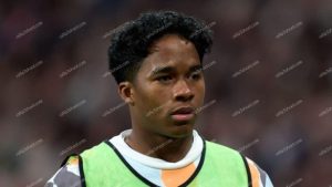 إندريك يقترب من الانضمام إلى أولمبيك ليون لإبراز إمكاناته